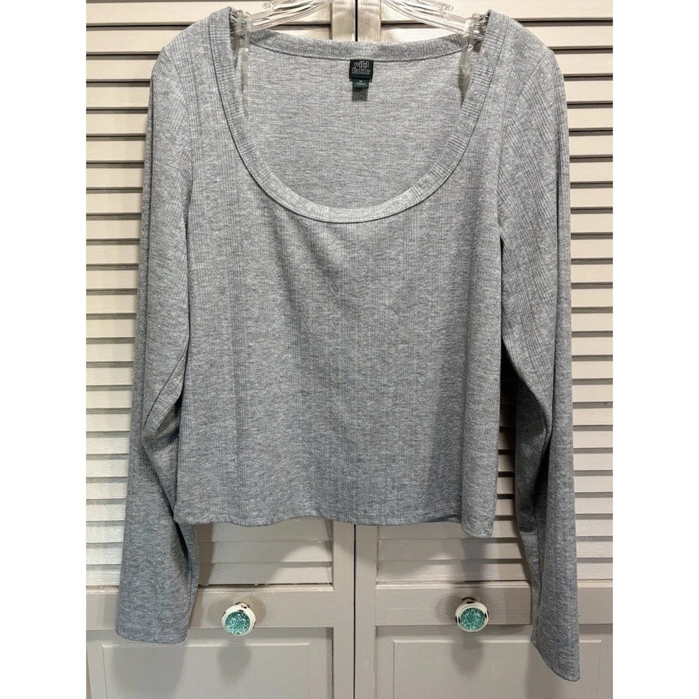 Wild Fable Gray Long Sleeve Top Size 1X Scoop Neck Ribbed Soft Casual Runs Small